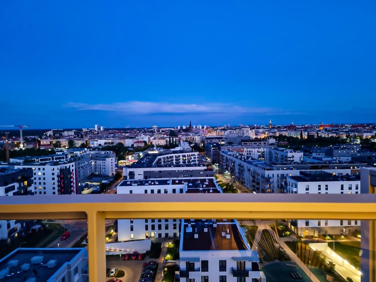 Lux Apartment Amazing View ヴロツワフ エクステリア 写真